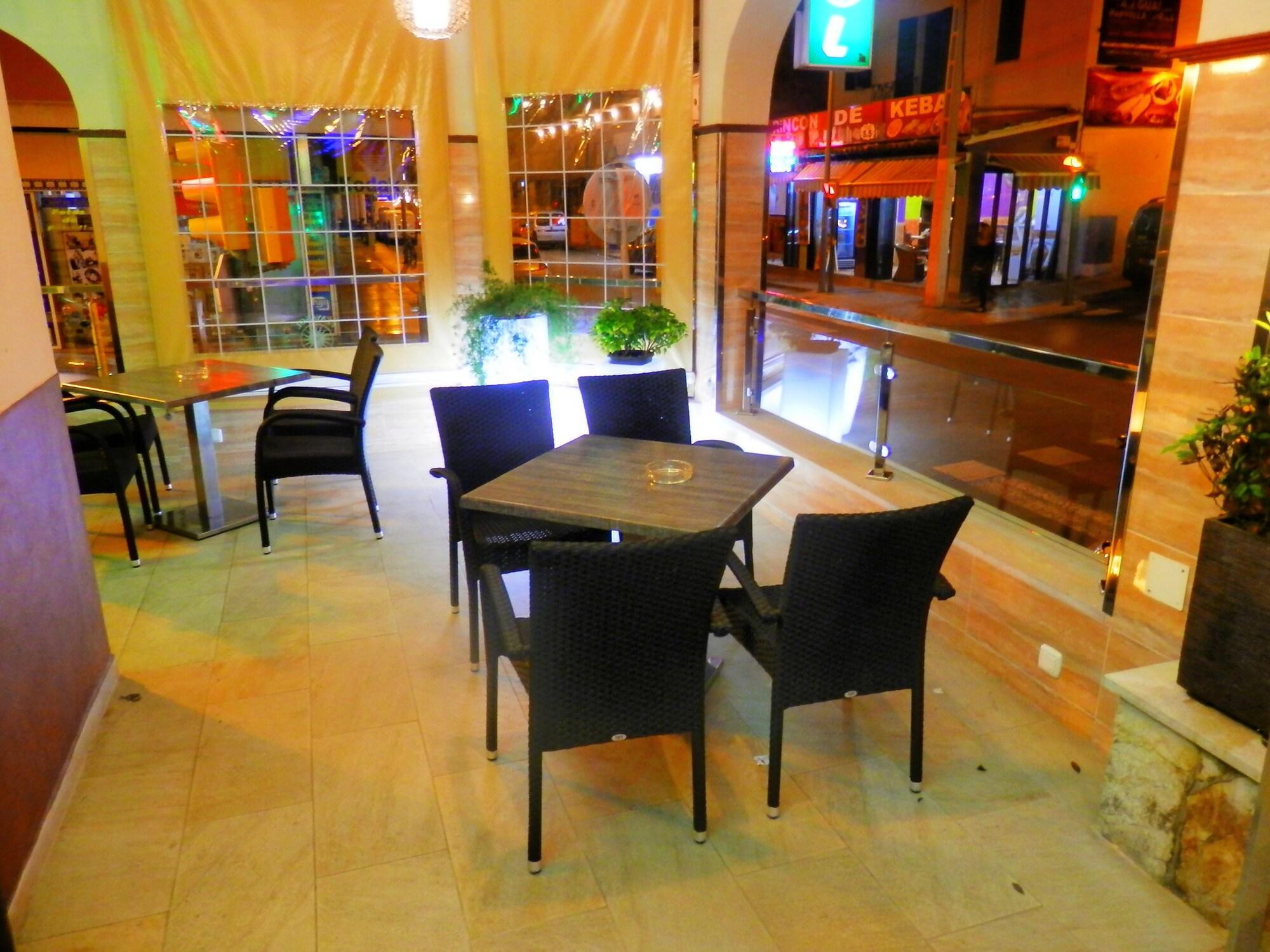Hotel Playa Sol El Arenal  Exterior photo